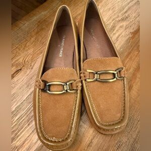 Donald J. Pliner Women's Vesa Tan Suede Patton trim Loafers LNWOT!